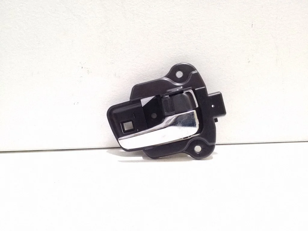 Rear door interior handle – right