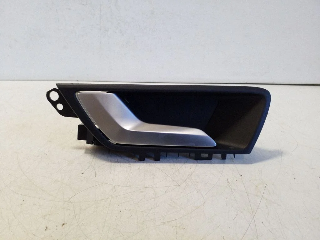 Rear door interior handle JX7BA22601B