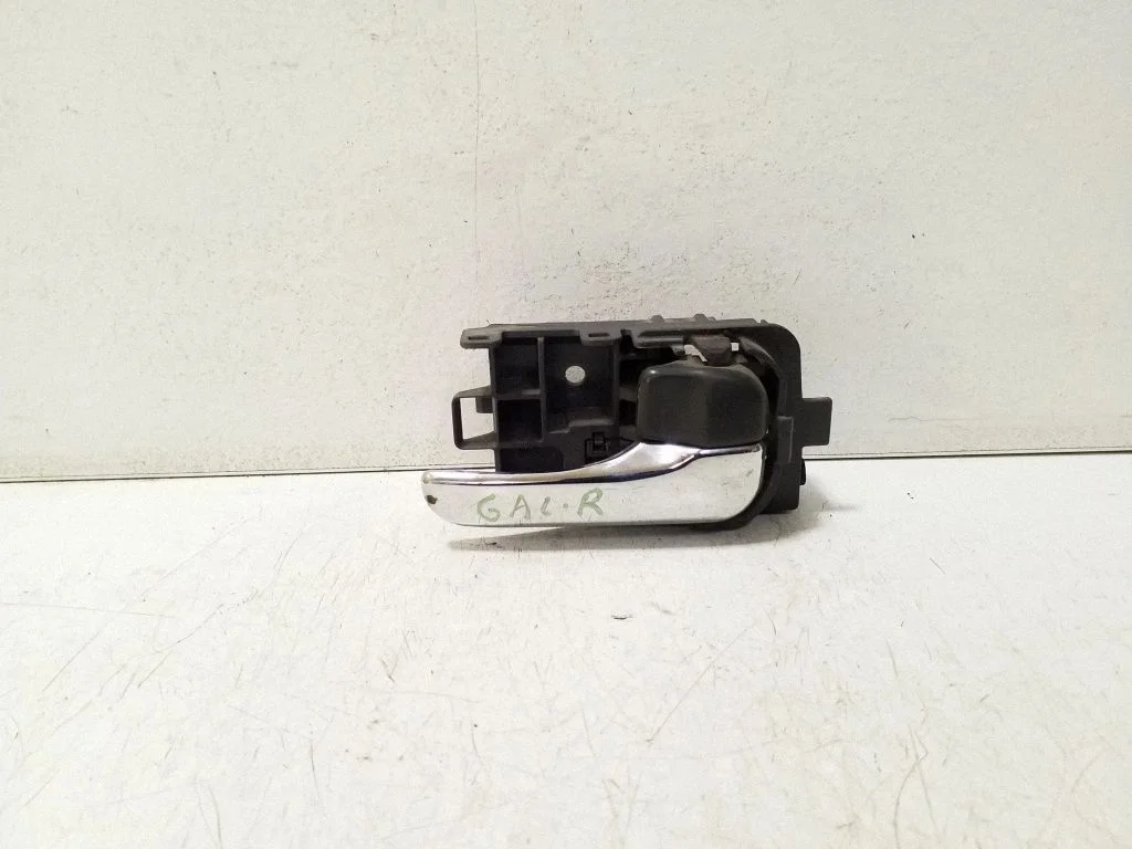 Rear door interior handle – right