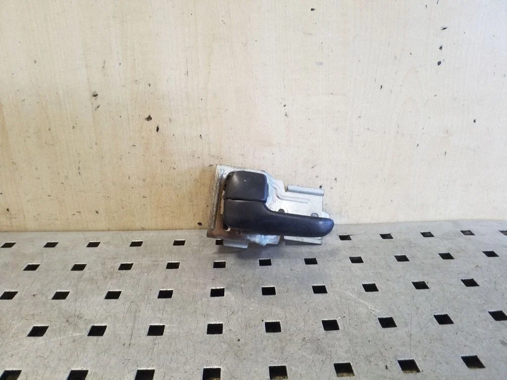 Tagaukse sisemine käepide MDH20I