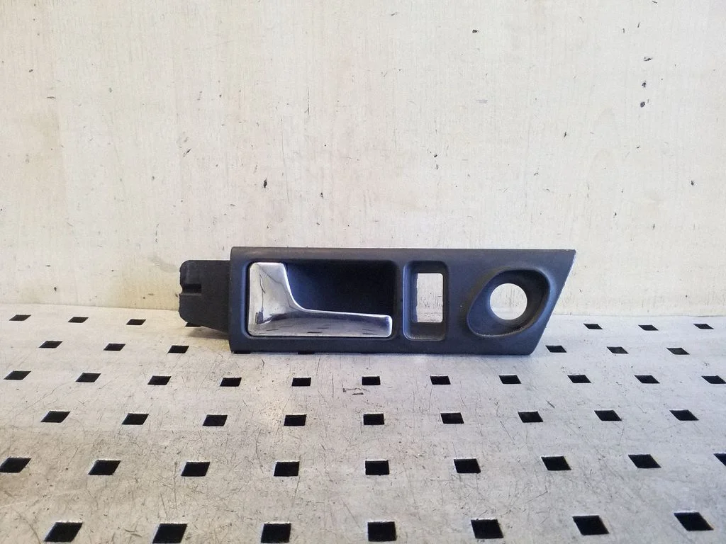 Rear door interior handle 4A0839019C