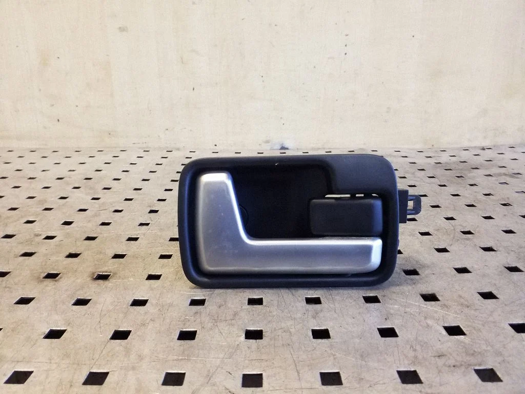 Rear door interior handle FVC500145
