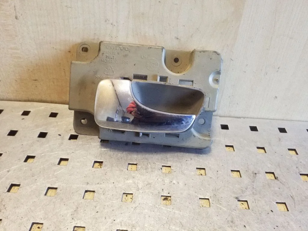 Rear door interior handle 9152499
