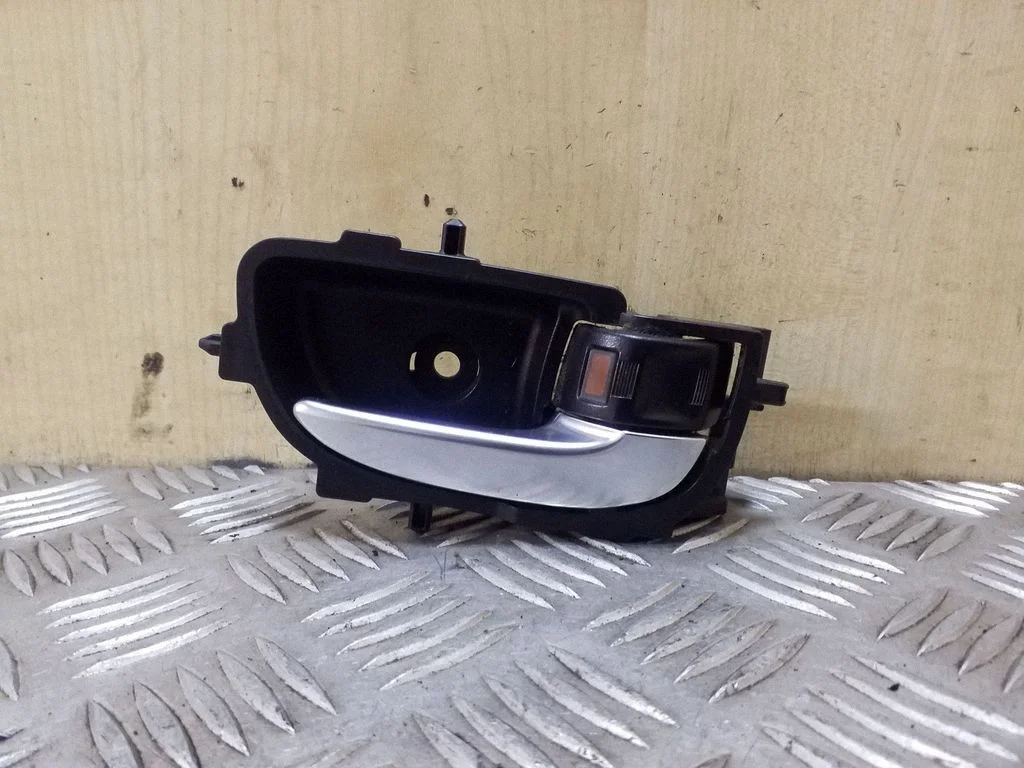 Rear door interior handle 692050D271