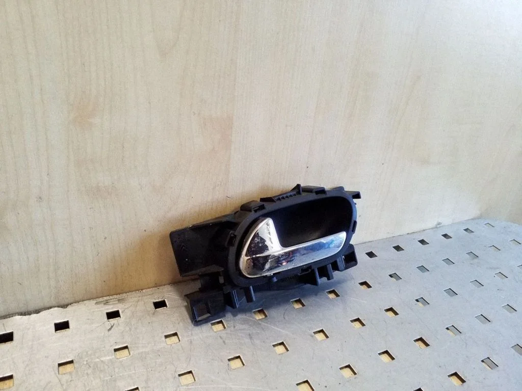 Rear door interior handle 9683446877