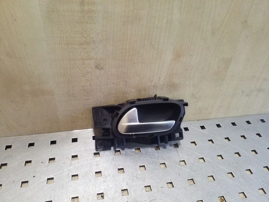 Tagaukse sisemine käepide 96605254VV