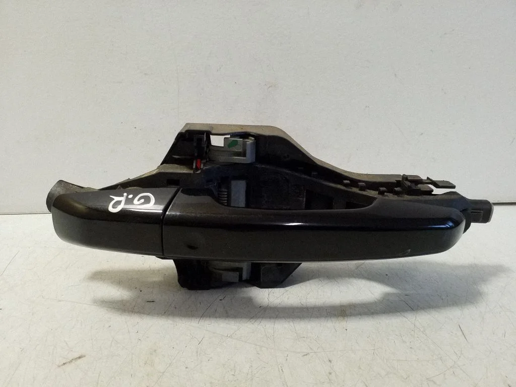 Rear door exterior handle – Land Rover Discovery Sport (2014-)