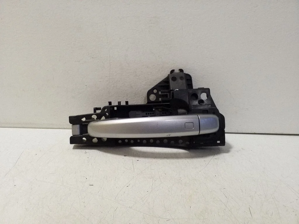 Rear door exterior handle – Audi A1 (2010-2018)