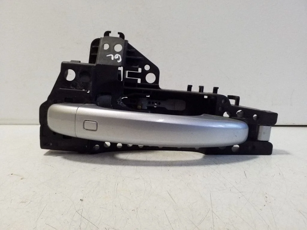 Rear door exterior handle – Audi A1 (2010-2018)