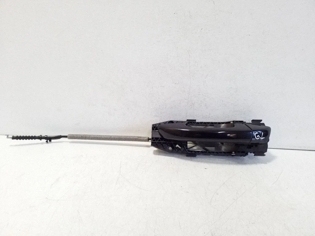 Tagaukse välimine käepide 3T0837017D