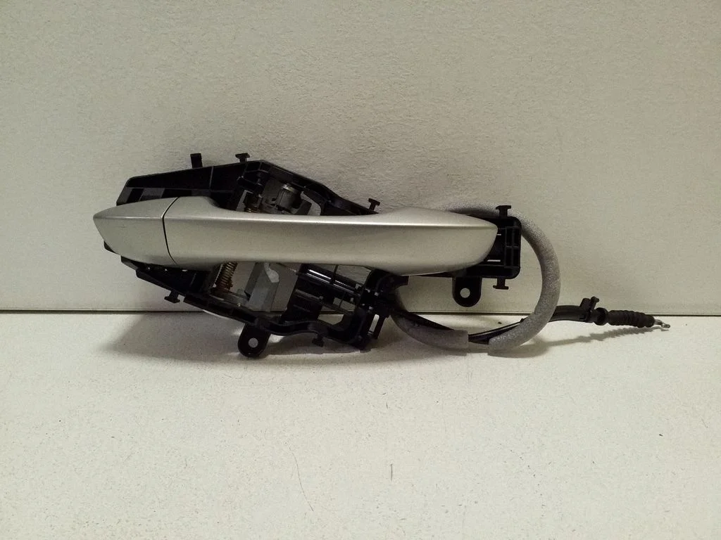 Rear door exterior handle – Volkswagen Tiguan Allspace (2017-)