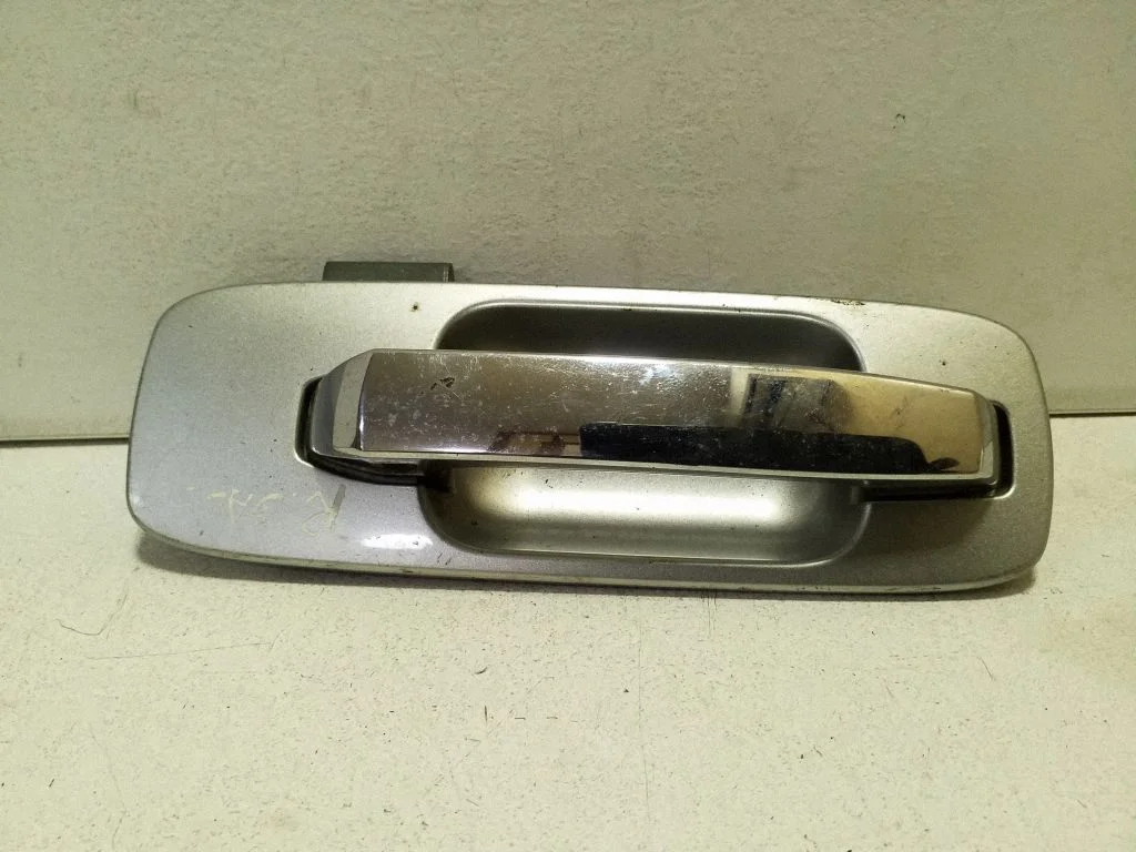 Rear door exterior handle – right