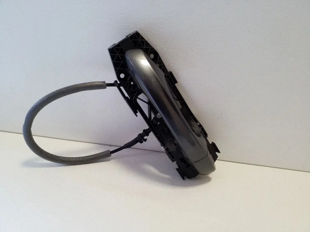 Rear door exterior handle 8V0839885