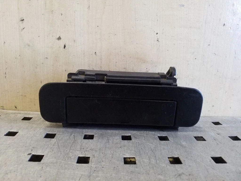 Rear door exterior handle 8A0839205