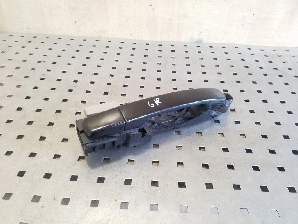 Tagaukse välimine käepide 80610EB30B