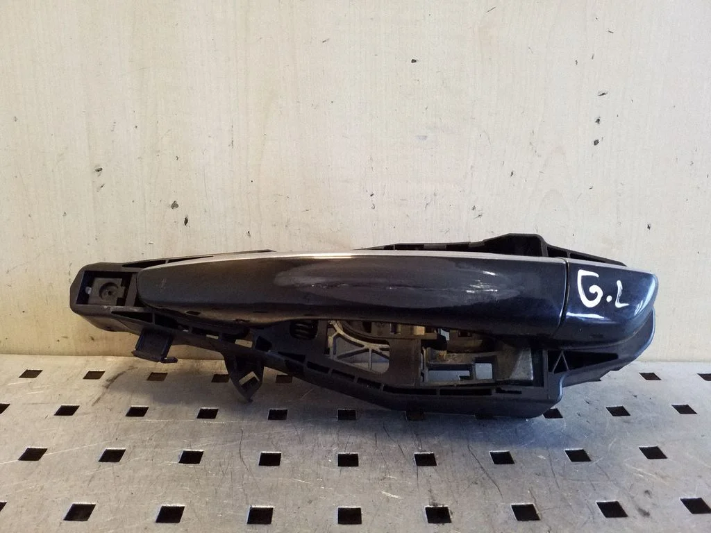 Tagaukse välimine käepide 9688834180U
