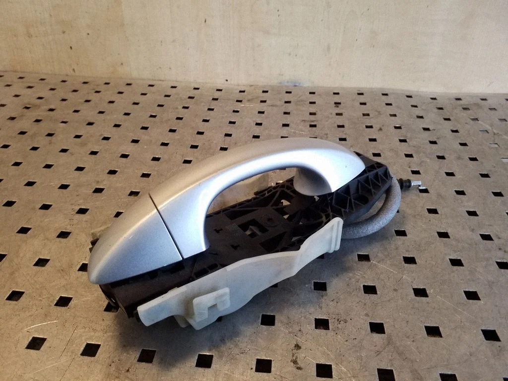 Rear door exterior handle – Skoda Octavia Mk3 (5E) (2013-2019)