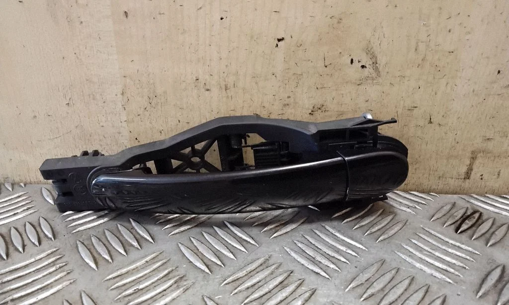 Rear door exterior handle 6Q4839885