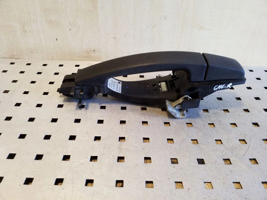 Rear door exterior handle – Land Rover Freelander 2 - LR2 (2007-2016)