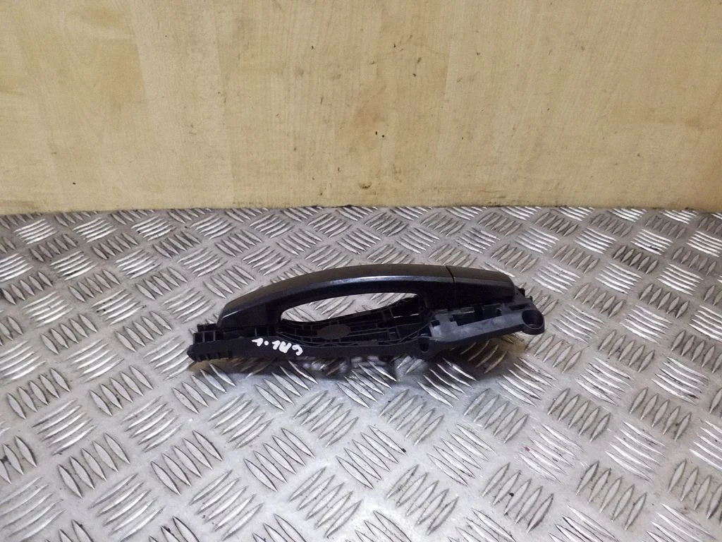 Rear door exterior handle – left