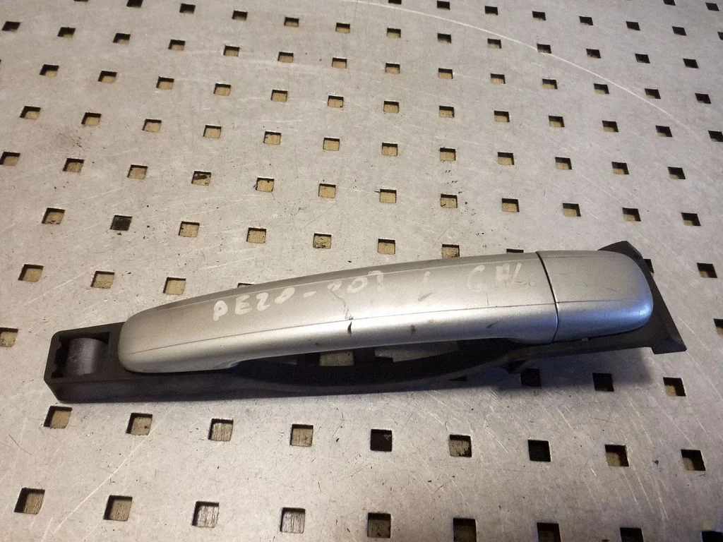 Tagaukse välimine käepide – Peugeot 307 (2005-2008)