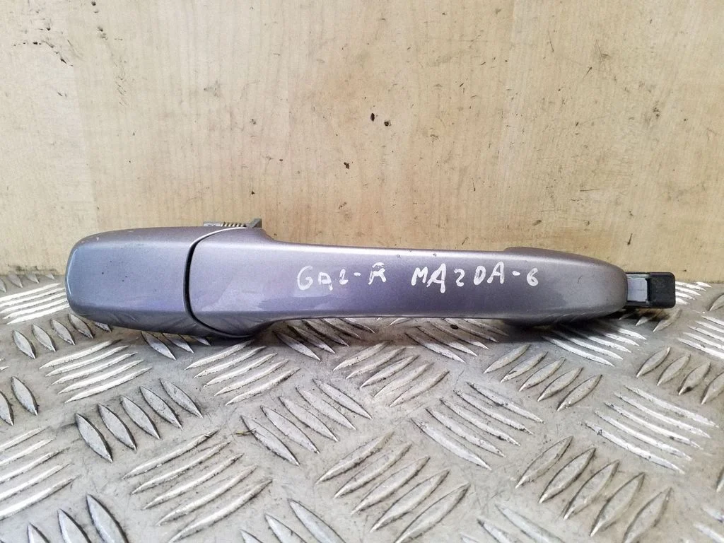 Rear door exterior handle – right
