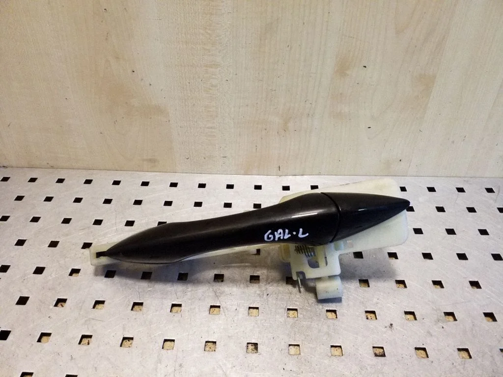 Rear door exterior handle – left