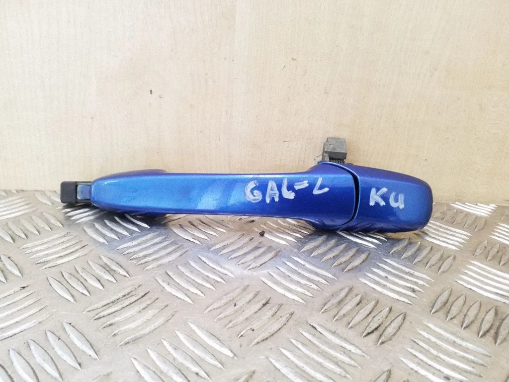 Rear door exterior handle – rear left