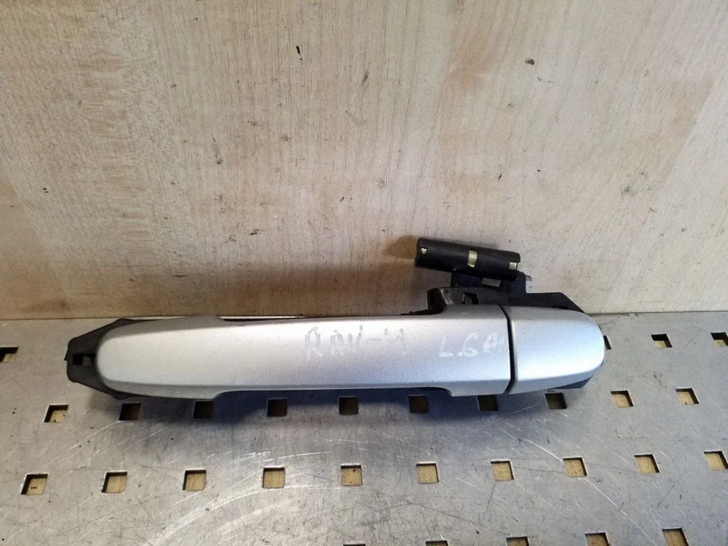 Rear door exterior handle – left