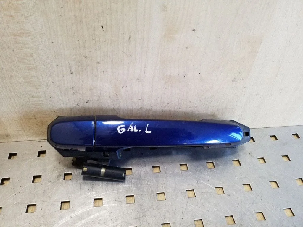 Rear door exterior handle – left