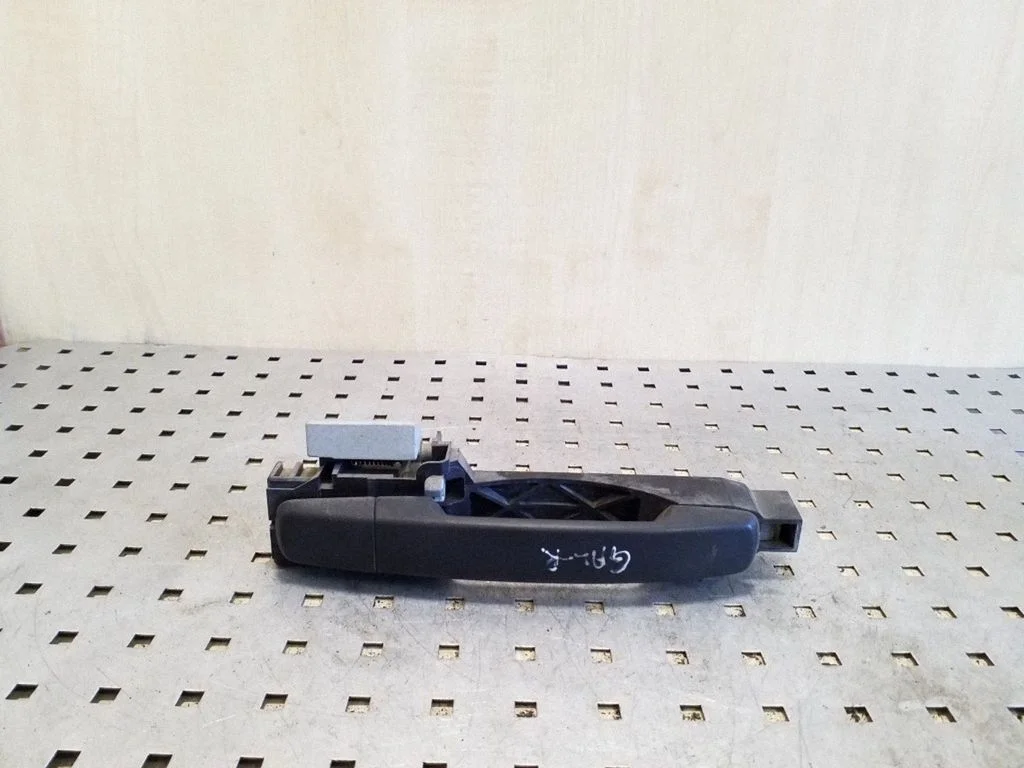 Klamka zewnętrzna drzwi tylnych 80610EB300