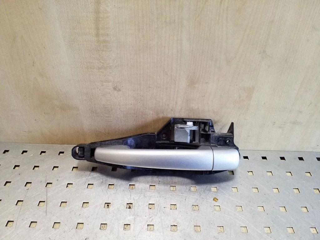 Rear door exterior handle – Peugeot 208 I (2012-2019)