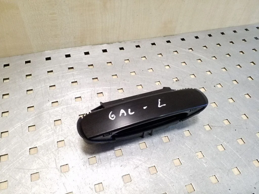 Rear door exterior handle 4B0839885