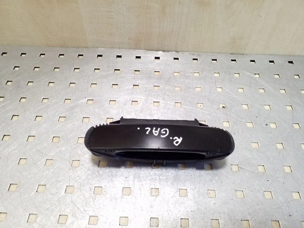 Rear door exterior handle 4B0839885