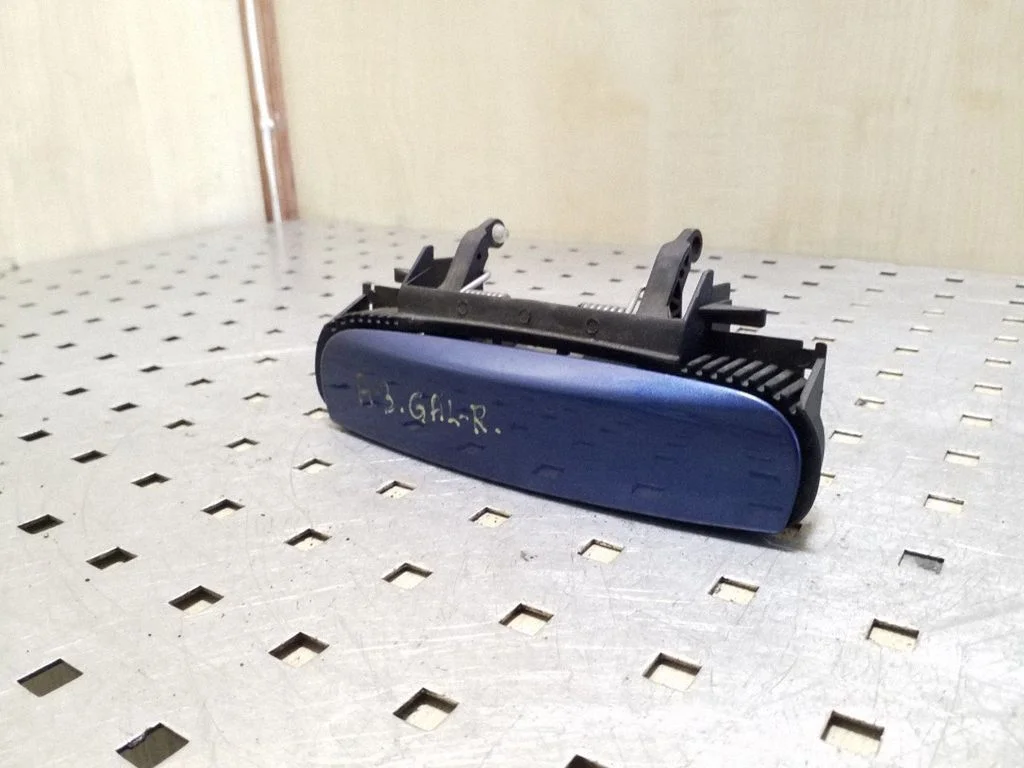 Rear door exterior handle 4B0839885