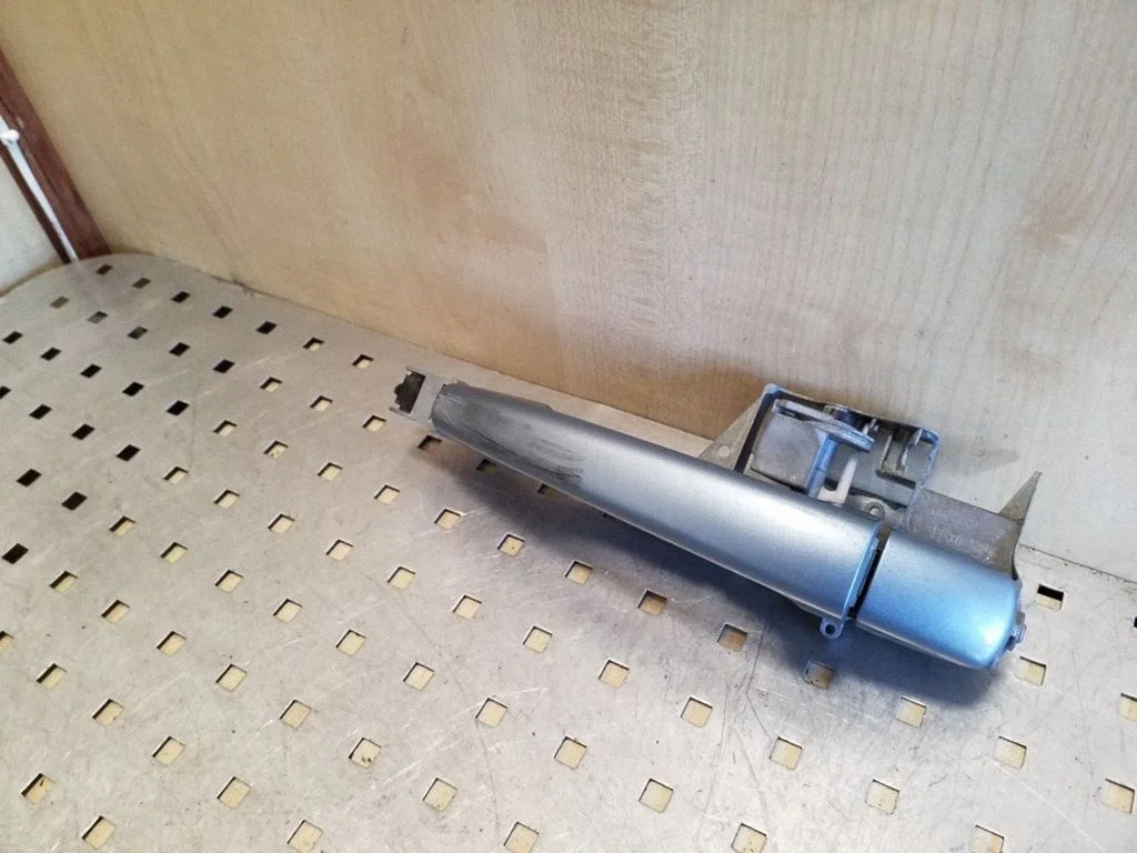 Rear door exterior handle 9684560080
