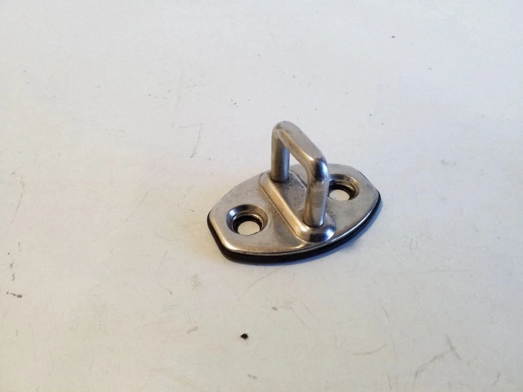 Rear door lock loop/hook striker 3C0837033C