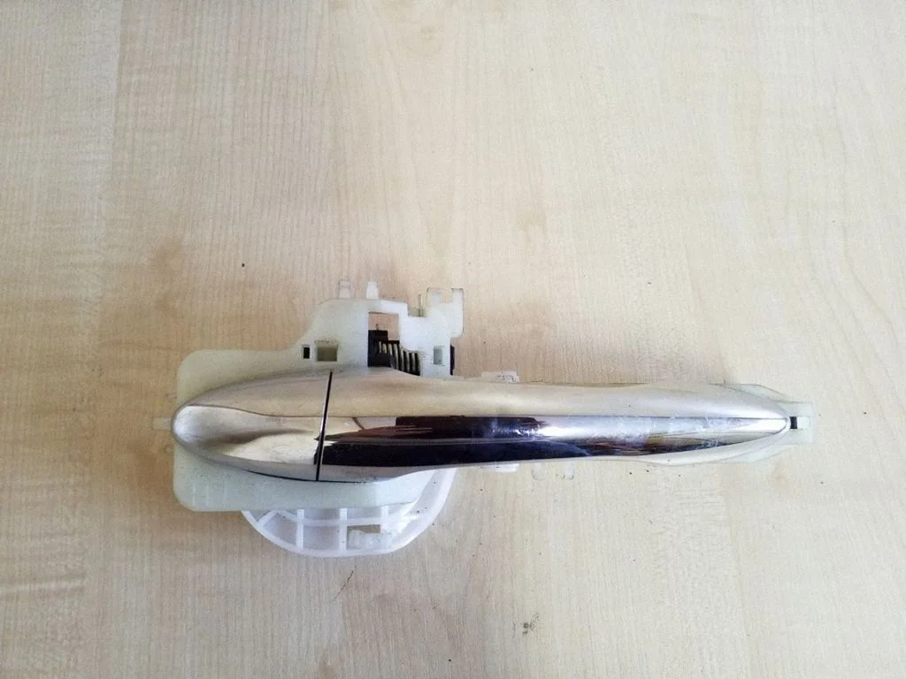 Rear door exterior handle – KIA Sportage (2011-2016)