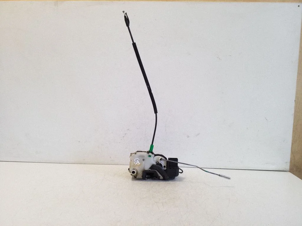 Rear door lock 13579554 – Opel Ampera (2011-)