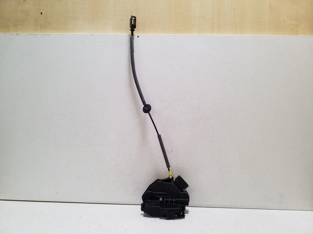 Rear door lock BM5AA26412BG