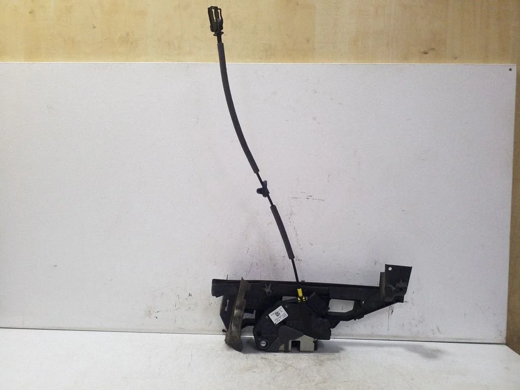 Rear door lock BM5AA26413BG