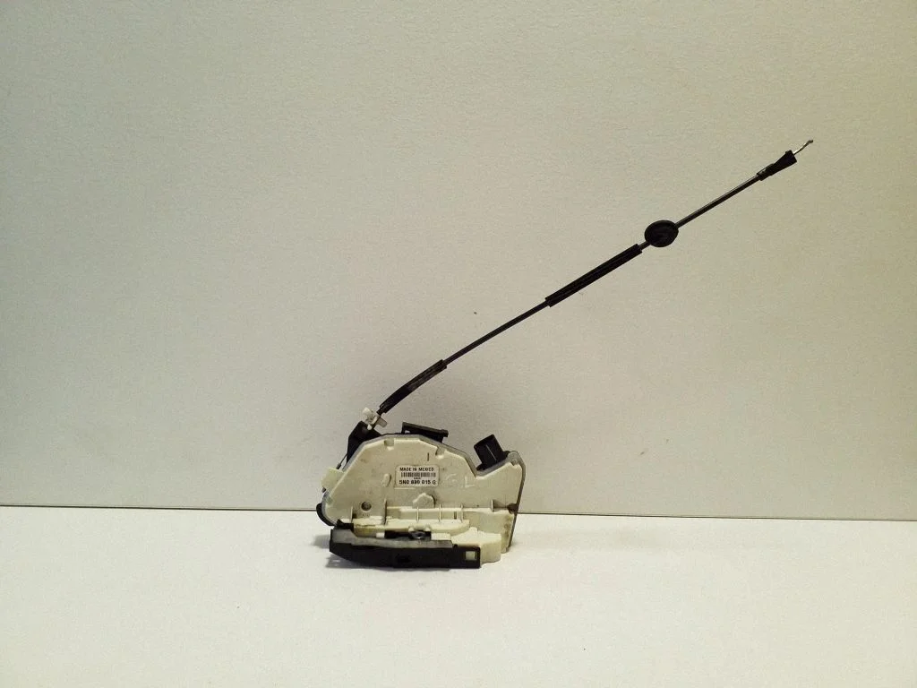 Rear door lock – Volkswagen Amarok (2010-2020)