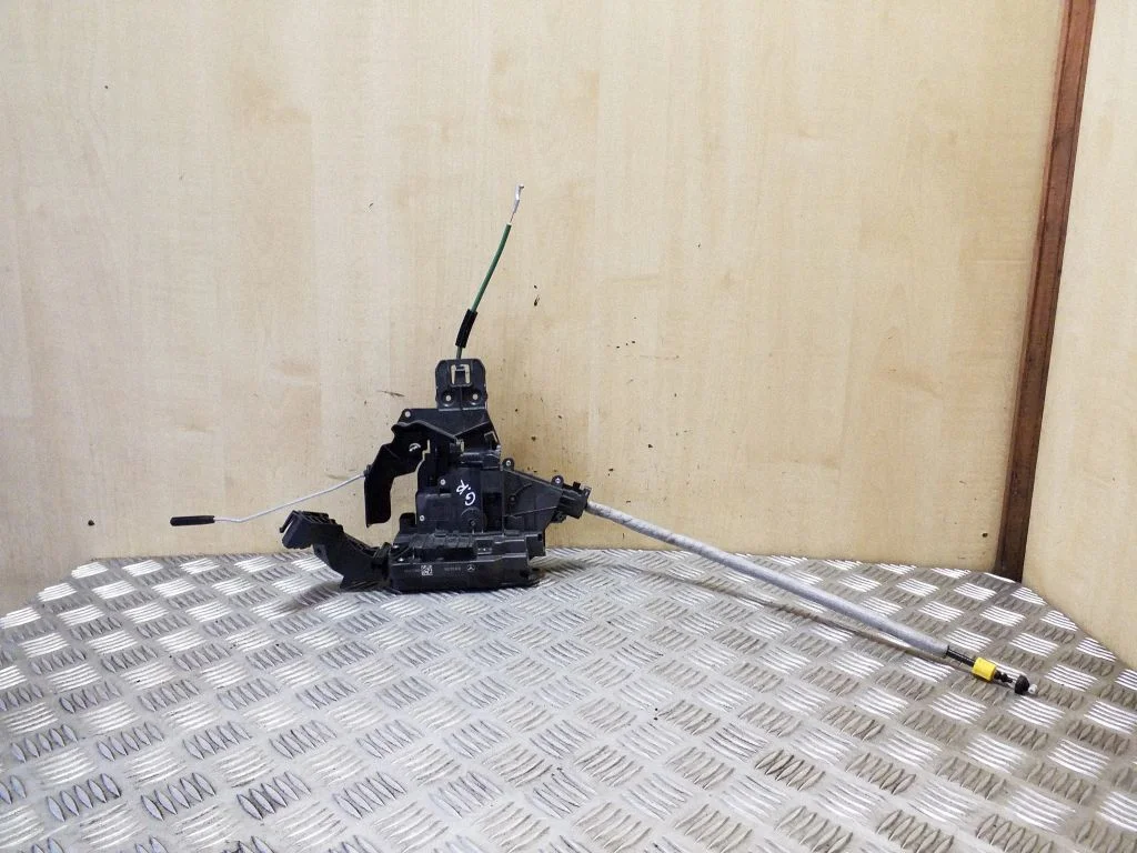 Rear door lock – Mercedes-Benz GLC-Class C253 (2016-)
