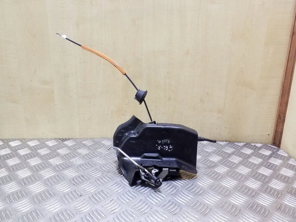 Rear door lock 8E0839016C