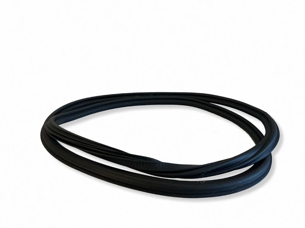Rear door rubber seal (on body) 8U08231721