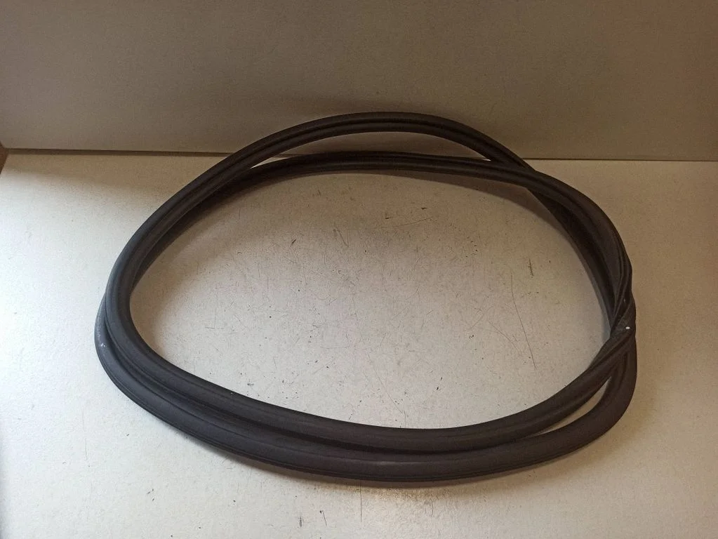 Tagaukse tihend (kere pool) 4M0833721C – Audi Q7 4M (2015-)