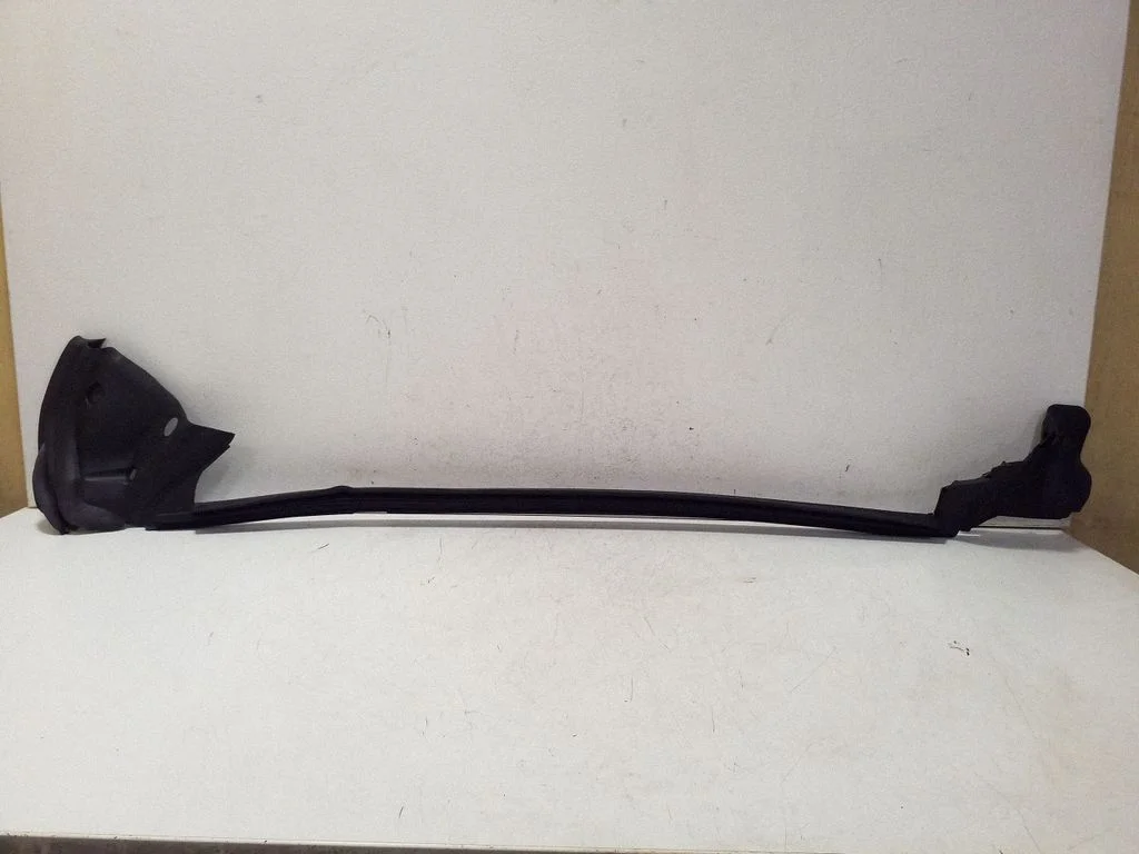 Rear door rubber seal (on body) A2187350865