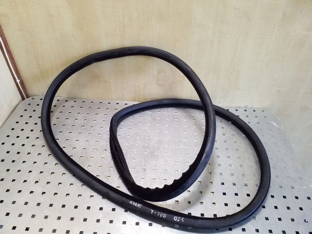 Rear door rubber seal (on body) – Volvo S80 (2007-2013)