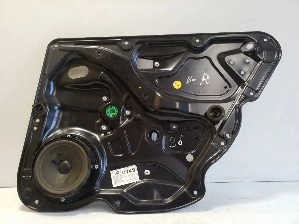 Rear window lifting mechanism without motor – Volkswagen Passat B6 (2005-2010)