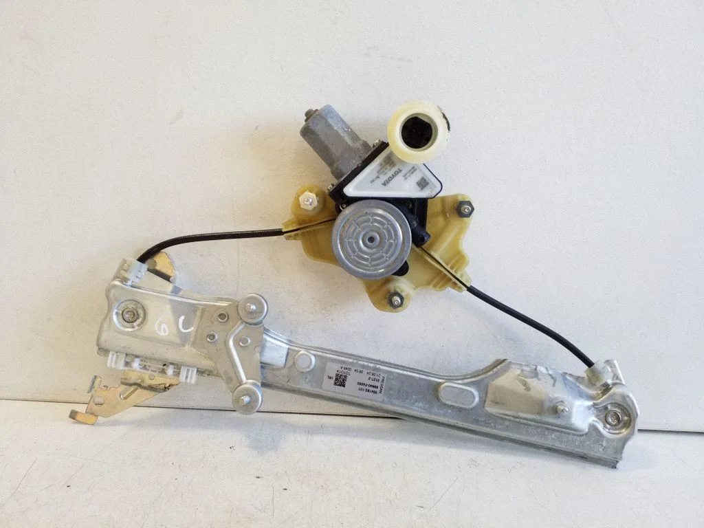 Rear door window regulator with motor 554182101